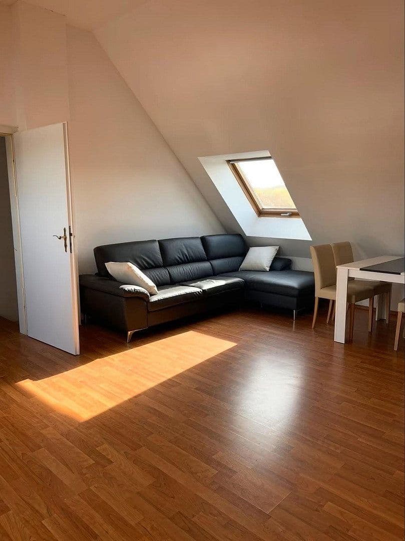 Prodej bytu 5+1 118 m², Polch, Porýní-Falc Prodej bytu 5+1 118 m², Polch, Porýní-Falc