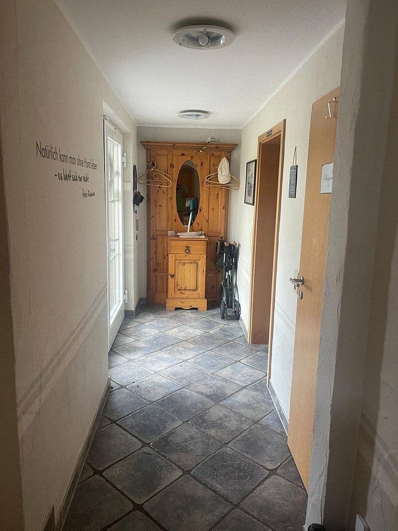 Prodej domu 200 m², pozemek 1.600 m², Halver, Severní Porýní-Vestfálsko Prodej domu 200 m², pozemek 1.600 m², Halver, Severní Porýní-Vestfálsko