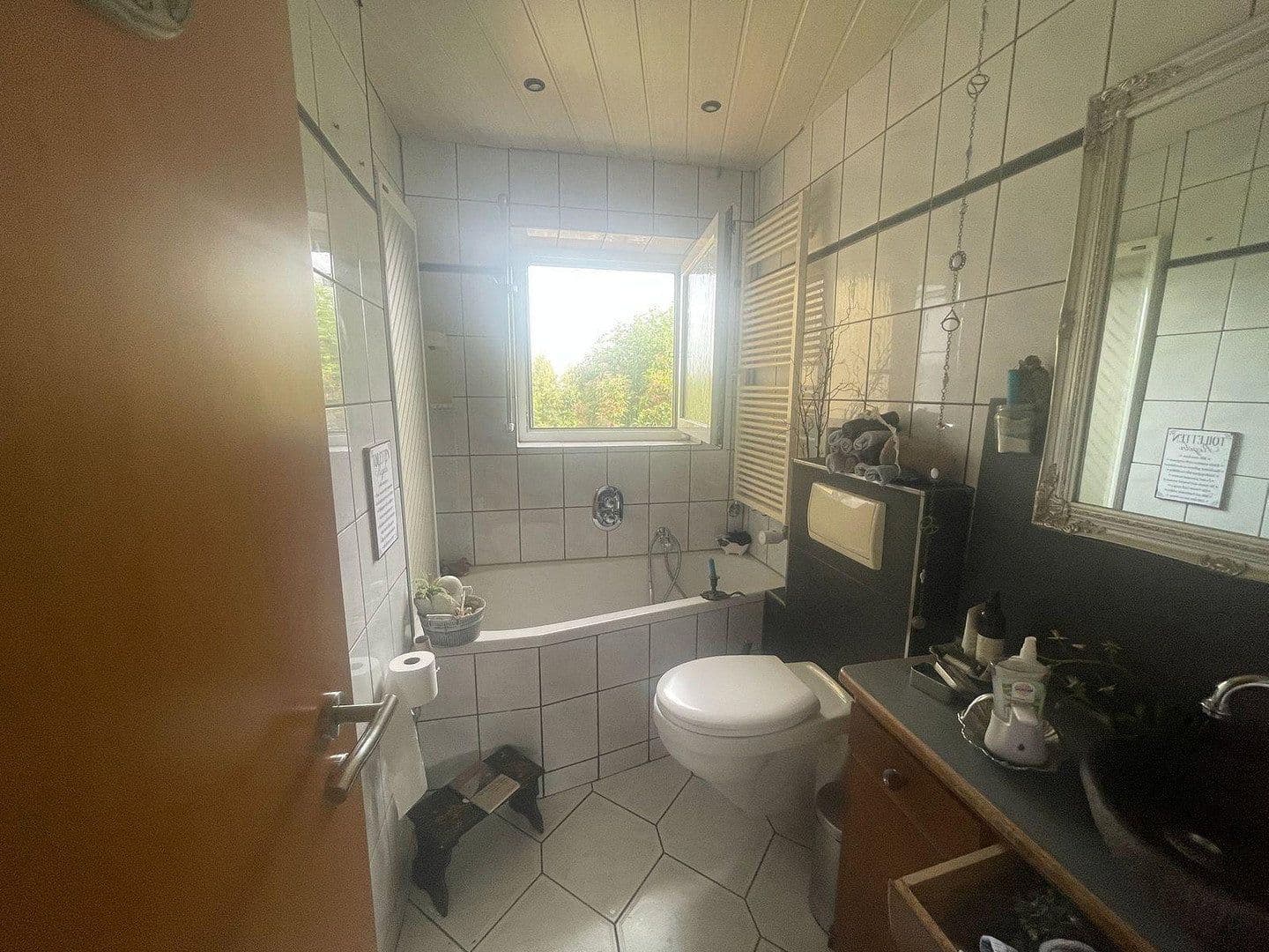 Prodej domu 200 m², pozemek 1.600 m², Halver, Severní Porýní-Vestfálsko Prodej domu 200 m², pozemek 1.600 m², Halver, Severní Porýní-Vestfálsko