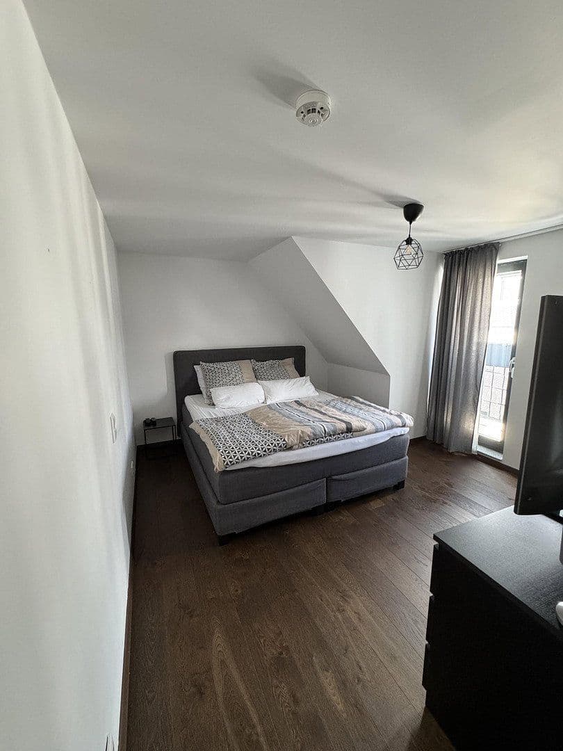 Prodej bytu 4+1 109 m², Cadolzburg, Bavorsko Prodej bytu 4+1 109 m², Cadolzburg, Bavorsko