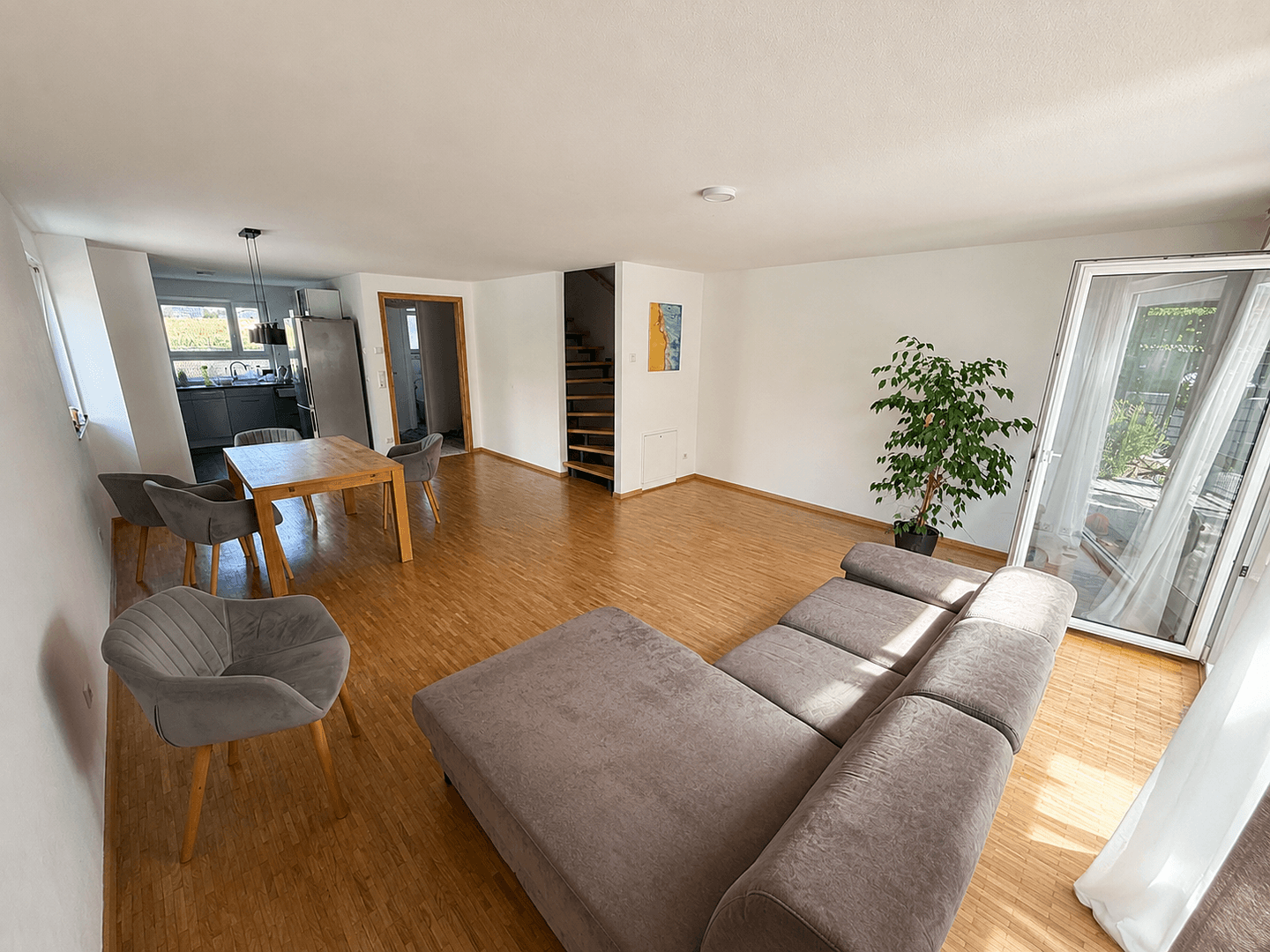 Prodej domu 140 m², pozemek 252 m², Eschbach, Bádensko-Württembersko Prodej domu 140 m², pozemek 252 m², Eschbach, Bádensko-Württembersko
