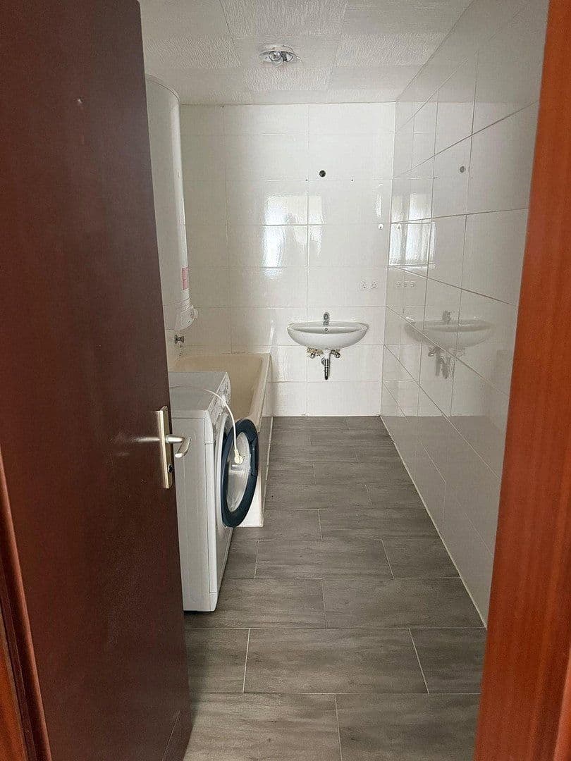 Pronájem bytu 3+1 75 m², Dammstrasse 42, Heilbronn, Bádensko-Württembersko Pronájem bytu 3+1 75 m², Dammstrasse 42, Heilbronn, Bádensko-Württembersko