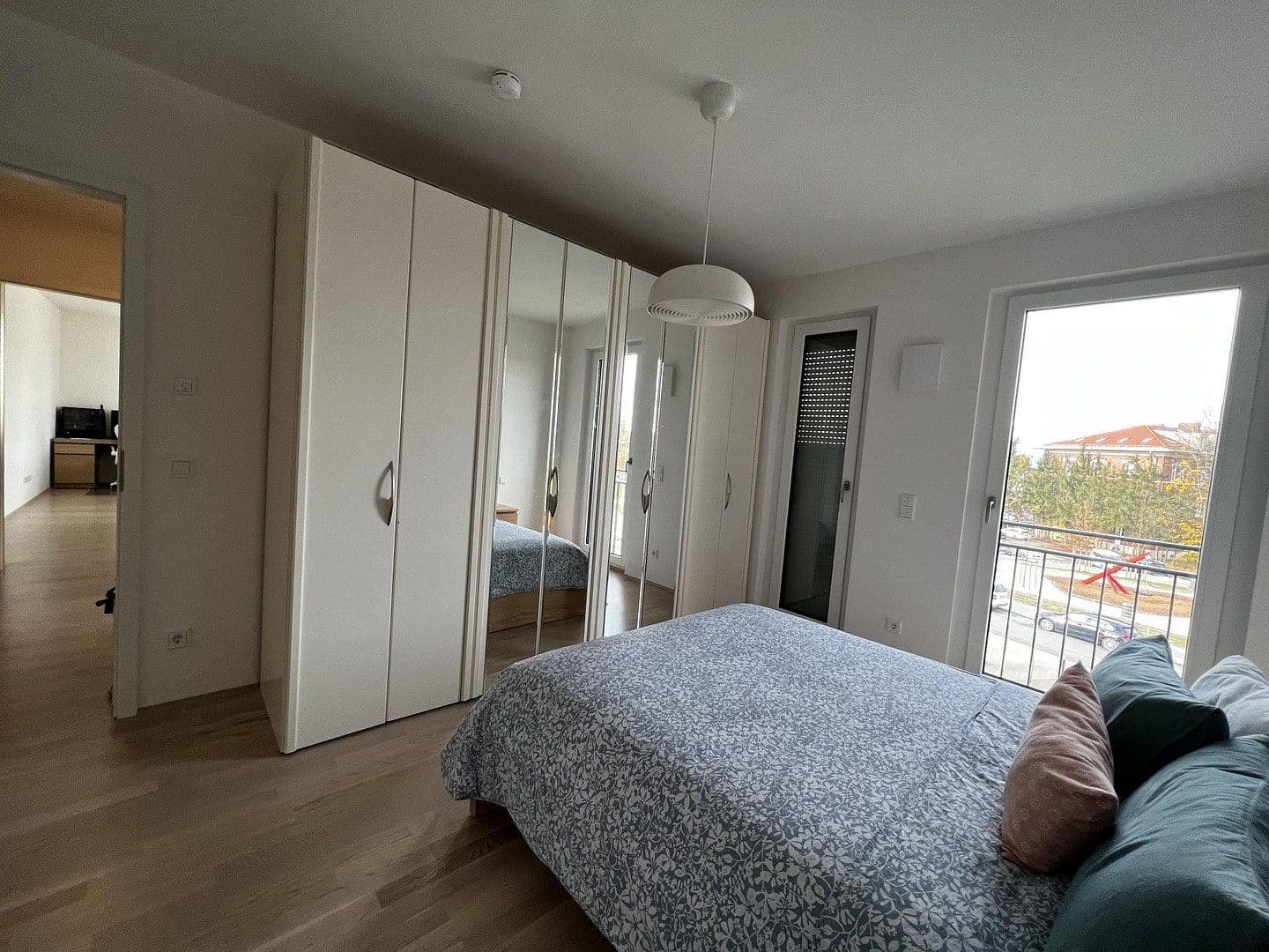 Pronájem bytu 2+1 58 m², Fritz-Bauer-Straße 43, München, Bavorsko Pronájem bytu 2+1 58 m², Fritz-Bauer-Straße 43, München, Bavorsko