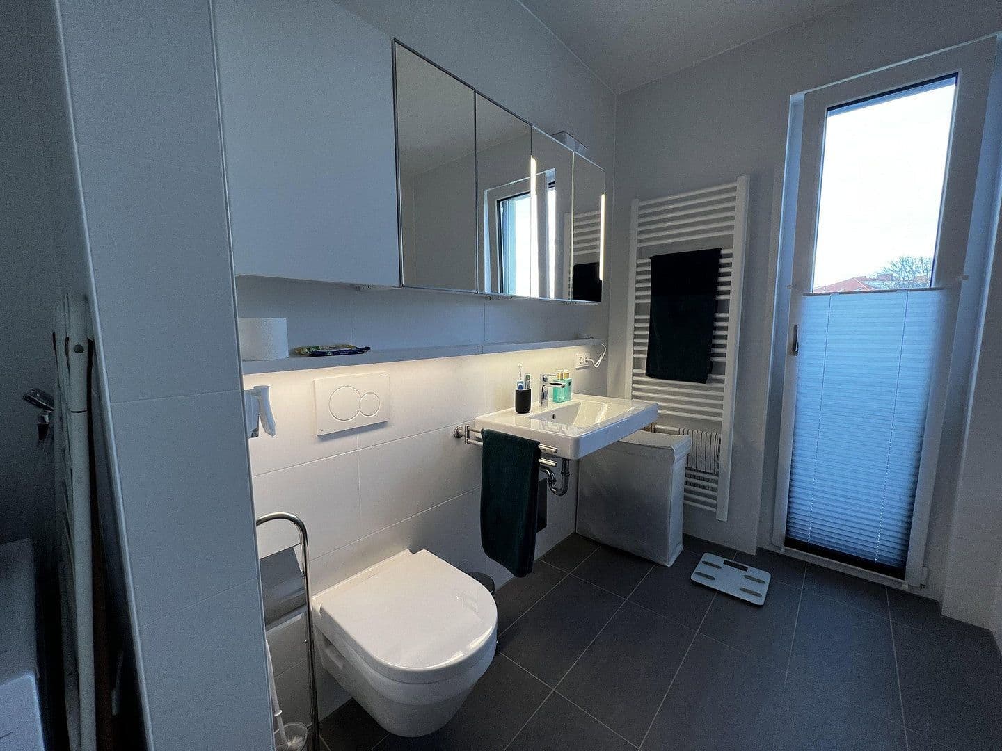Pronájem bytu 2+1 58 m², Fritz-Bauer-Straße 43, München, Bavorsko Pronájem bytu 2+1 58 m², Fritz-Bauer-Straße 43, München, Bavorsko