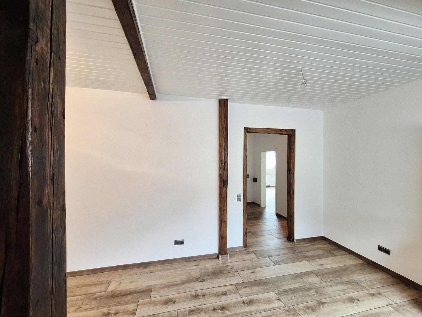 Pronájem bytu 3+1 90 m², Wesel, Severní Porýní-Vestfálsko Pronájem bytu 3+1 90 m², Wesel, Severní Porýní-Vestfálsko