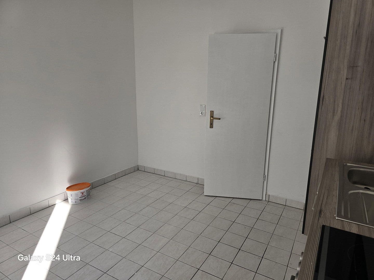 Pronájem bytu 2+1 67 m², Braunschweiger Straße 74, Magdeburg, Sasko-Anhaltsko Pronájem bytu 2+1 67 m², Braunschweiger Straße 74, Magdeburg, Sasko-Anhaltsko