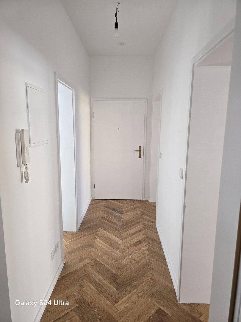 Pronájem bytu 2+1 67 m², Braunschweiger Straße 74, Magdeburg, Sasko-Anhaltsko Pronájem bytu 2+1 67 m², Braunschweiger Straße 74, Magdeburg, Sasko-Anhaltsko