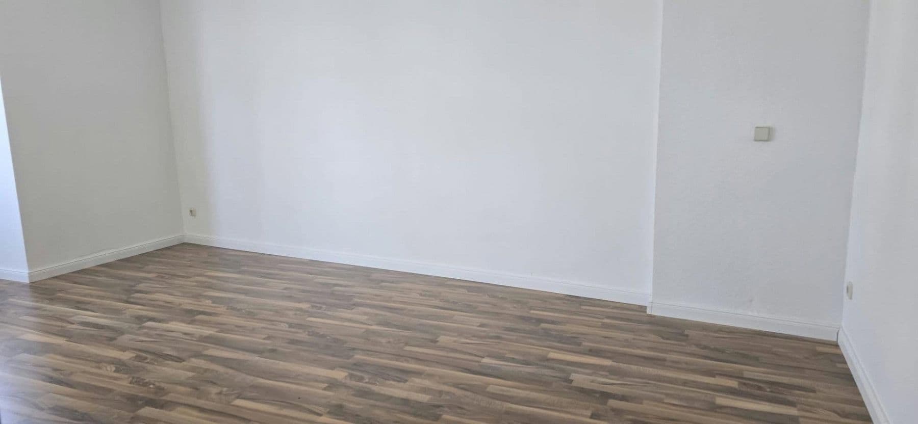Pronájem bytu 3+1 75 m², Braunschweiger Straße 74, Magdeburg, Sasko-Anhaltsko Pronájem bytu 3+1 75 m², Braunschweiger Straße 74, Magdeburg, Sasko-Anhaltsko
