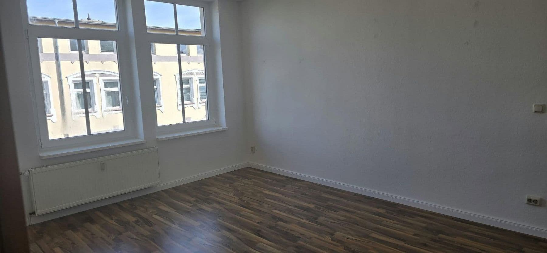 Pronájem bytu 3+1 75 m², Braunschweiger Straße 74, Magdeburg, Sasko-Anhaltsko Pronájem bytu 3+1 75 m², Braunschweiger Straße 74, Magdeburg, Sasko-Anhaltsko