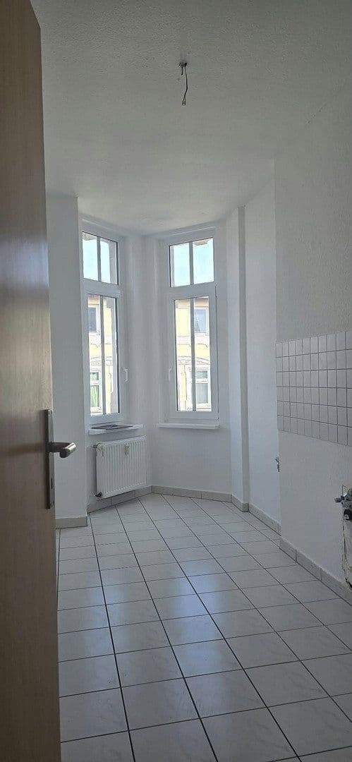 Pronájem bytu 3+1 75 m², Braunschweiger Straße 74, Magdeburg, Sasko-Anhaltsko Pronájem bytu 3+1 75 m², Braunschweiger Straße 74, Magdeburg, Sasko-Anhaltsko