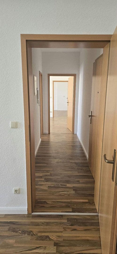 Pronájem bytu 3+1 75 m², Braunschweiger Straße 74, Magdeburg, Sasko-Anhaltsko Pronájem bytu 3+1 75 m², Braunschweiger Straße 74, Magdeburg, Sasko-Anhaltsko