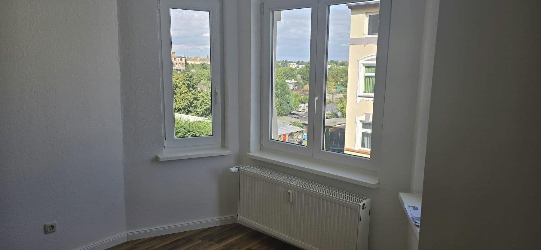 Pronájem bytu 3+1 75 m², Braunschweiger Straße 74, Magdeburg, Sasko-Anhaltsko Pronájem bytu 3+1 75 m², Braunschweiger Straße 74, Magdeburg, Sasko-Anhaltsko