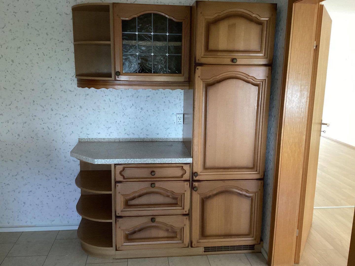 Pronájem bytu 3+1 104 m², Rheinbreitbach, Porýní-Falc Pronájem bytu 3+1 104 m², Rheinbreitbach, Porýní-Falc