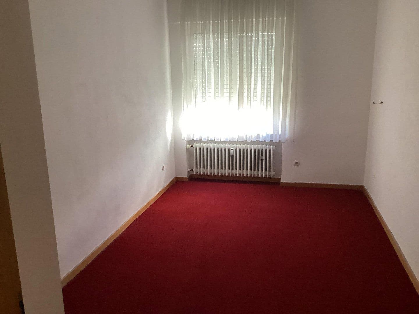 Pronájem bytu 3+1 104 m², Rheinbreitbach, Porýní-Falc Pronájem bytu 3+1 104 m², Rheinbreitbach, Porýní-Falc