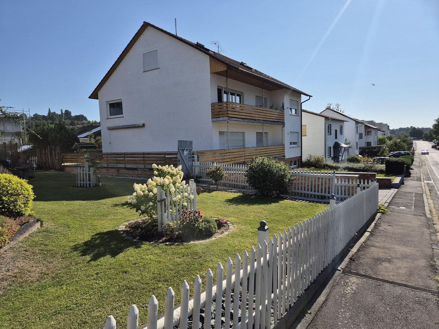 Prodej domu 405 m², pozemek 770 m², Kirchhain, Hessen Prodej domu 405 m², pozemek 770 m², Kirchhain, Hessen