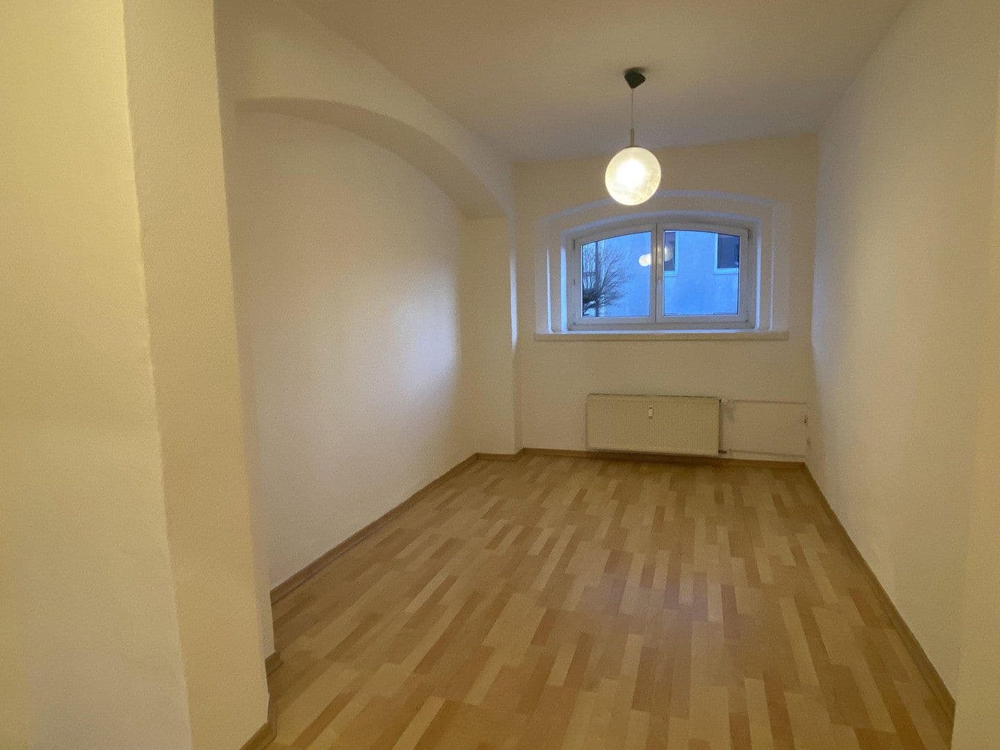 Pronájem bytu 1+1 34 m², Wallstraße 61, Schwerin, Mecklenburg-Vorpommern Pronájem bytu 1+1 34 m², Wallstraße 61, Schwerin, Mecklenburg-Vorpommern