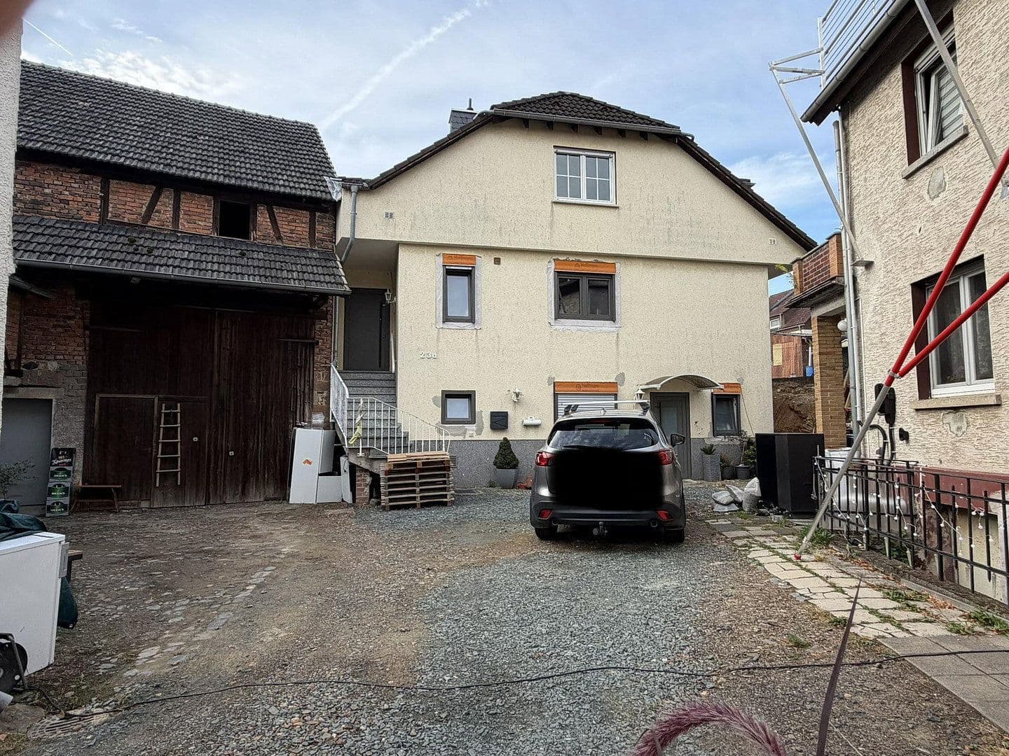Prodej domu 139 m², pozemek 686 m², Wettenberg, Hessen Prodej domu 139 m², pozemek 686 m², Wettenberg, Hessen