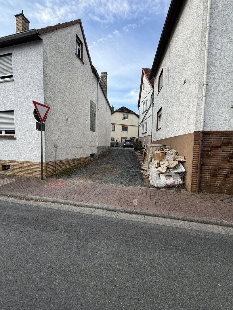 Prodej domu 139 m², pozemek 686 m², Wettenberg, Hessen Prodej domu 139 m², pozemek 686 m², Wettenberg, Hessen