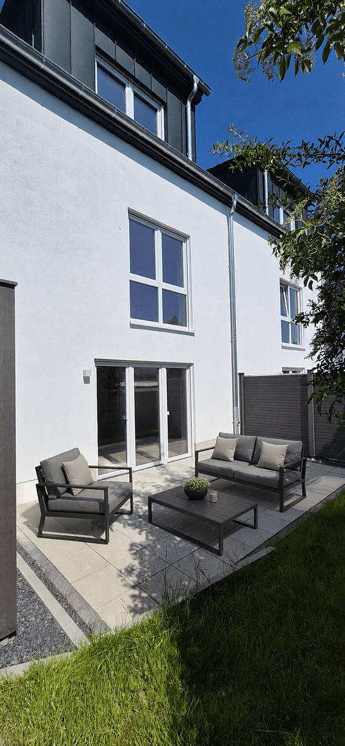 Pronájem domu 140 m², pozemek 100 m², Veckerhagenerstr. 4, Fuldatal, Hessen Pronájem domu 140 m², pozemek 100 m², Veckerhagenerstr. 4, Fuldatal, Hessen