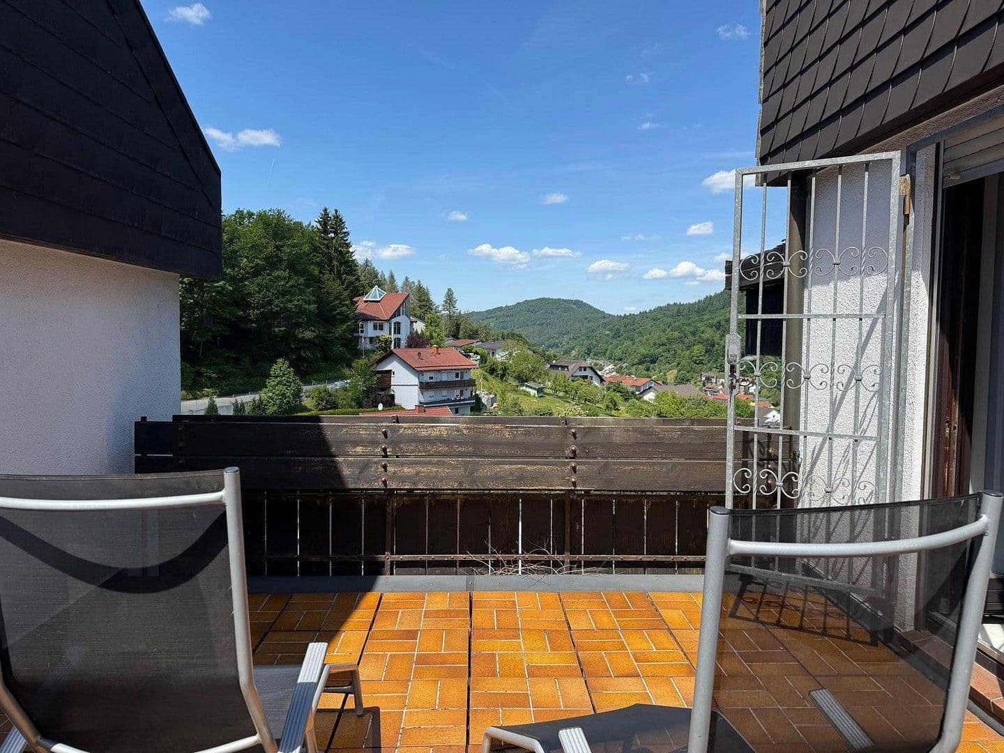 Prodej domu 300 m², pozemek 600 m², Am Steinacker 22, Gorxheimertal, Hessen Prodej domu 300 m², pozemek 600 m², Am Steinacker 22, Gorxheimertal, Hessen