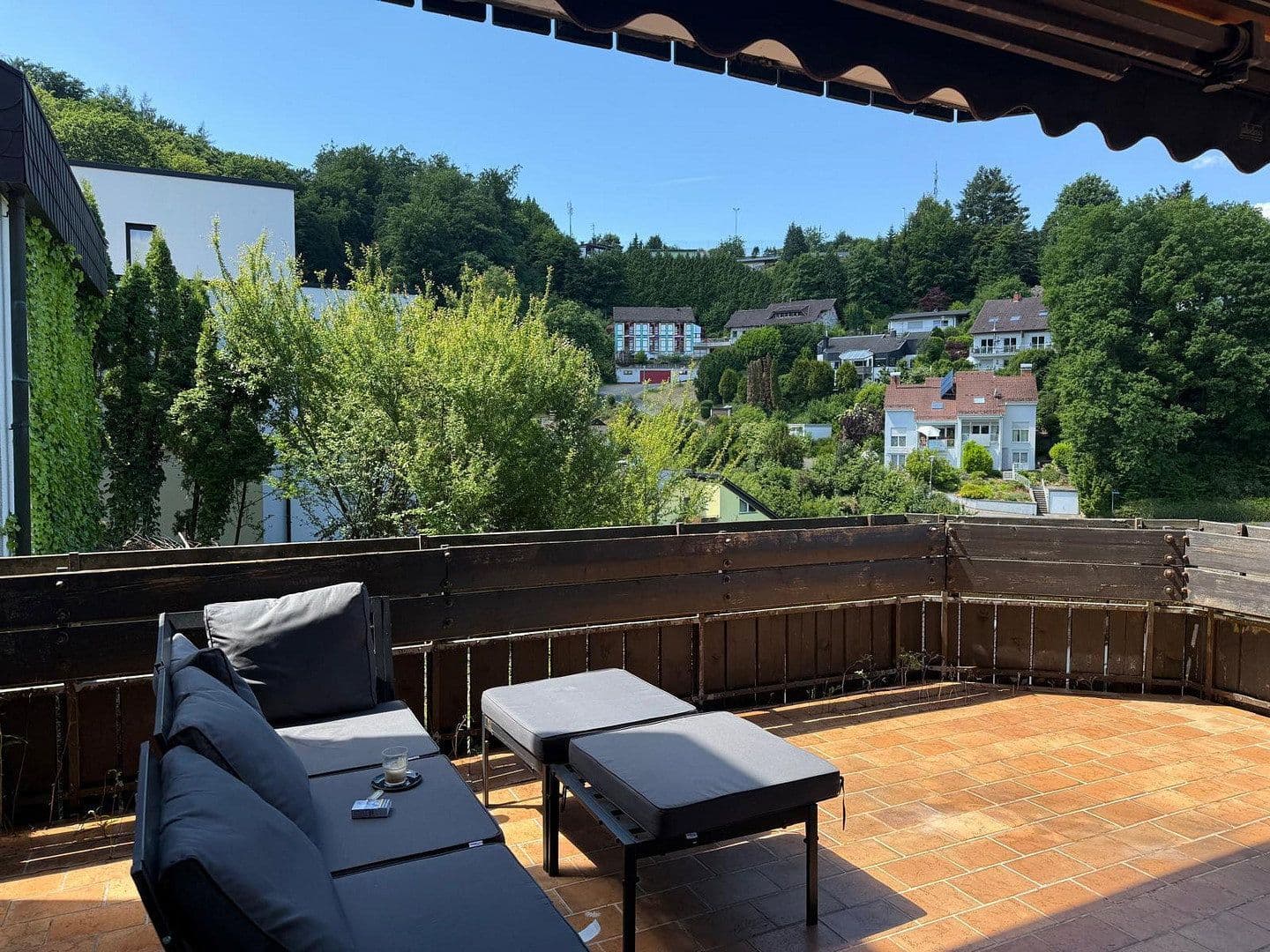 Prodej domu 300 m², pozemek 600 m², Am Steinacker 22, Gorxheimertal, Hessen Prodej domu 300 m², pozemek 600 m², Am Steinacker 22, Gorxheimertal, Hessen