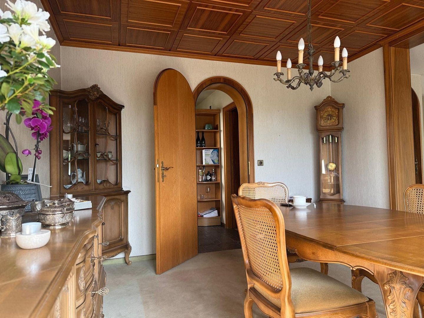 Prodej domu 300 m², pozemek 600 m², Am Steinacker 22, Gorxheimertal, Hessen Prodej domu 300 m², pozemek 600 m², Am Steinacker 22, Gorxheimertal, Hessen