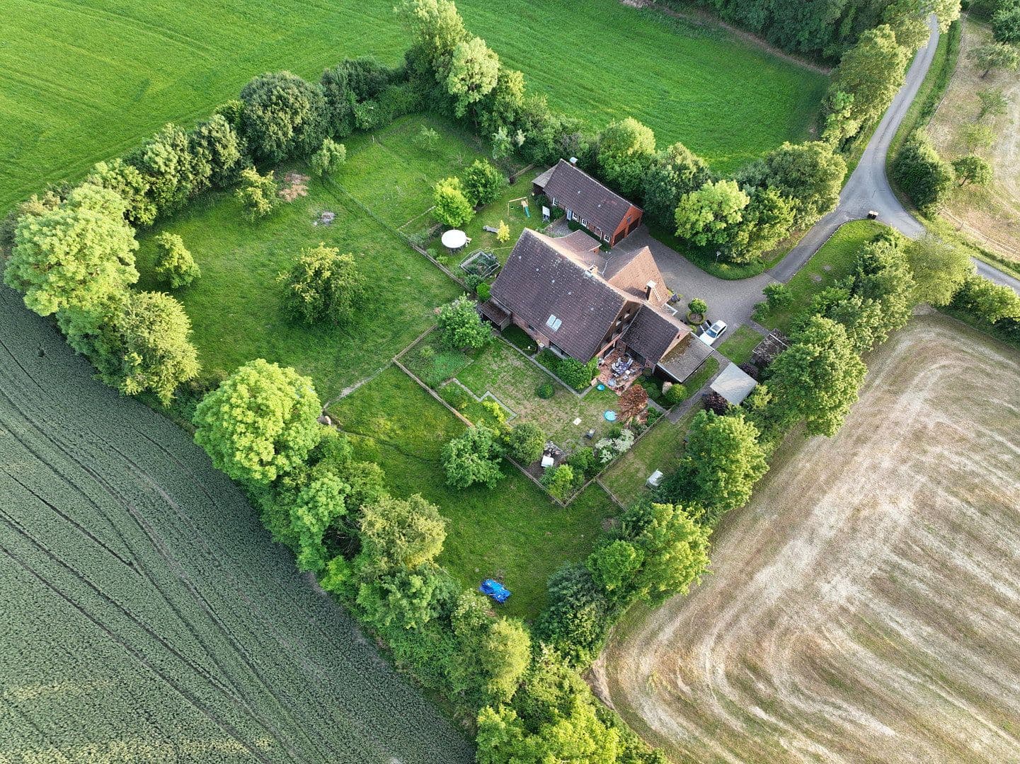 Prodej domu 470 m², pozemek 5.200 m², Grienkenswell 60, Münster, Severní Porýní-Vestfálsko Prodej domu 470 m², pozemek 5.200 m², Grienkenswell 60, Münster, Severní Porýní-Vestfálsko