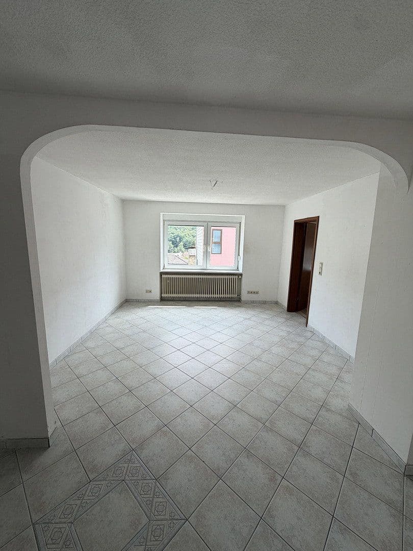 Prodej domu 184 m², pozemek 93 m², Paulsburgstr. 1, Quierschied, Země Sársko Prodej domu 184 m², pozemek 93 m², Paulsburgstr. 1, Quierschied, Země Sársko