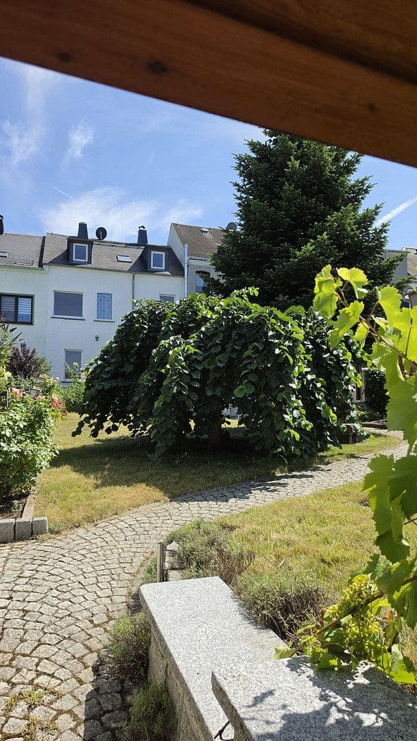 Prodej domu 160 m², pozemek 345 m², Zeulenroda-Triebes, Durynsko Prodej domu 160 m², pozemek 345 m², Zeulenroda-Triebes, Durynsko