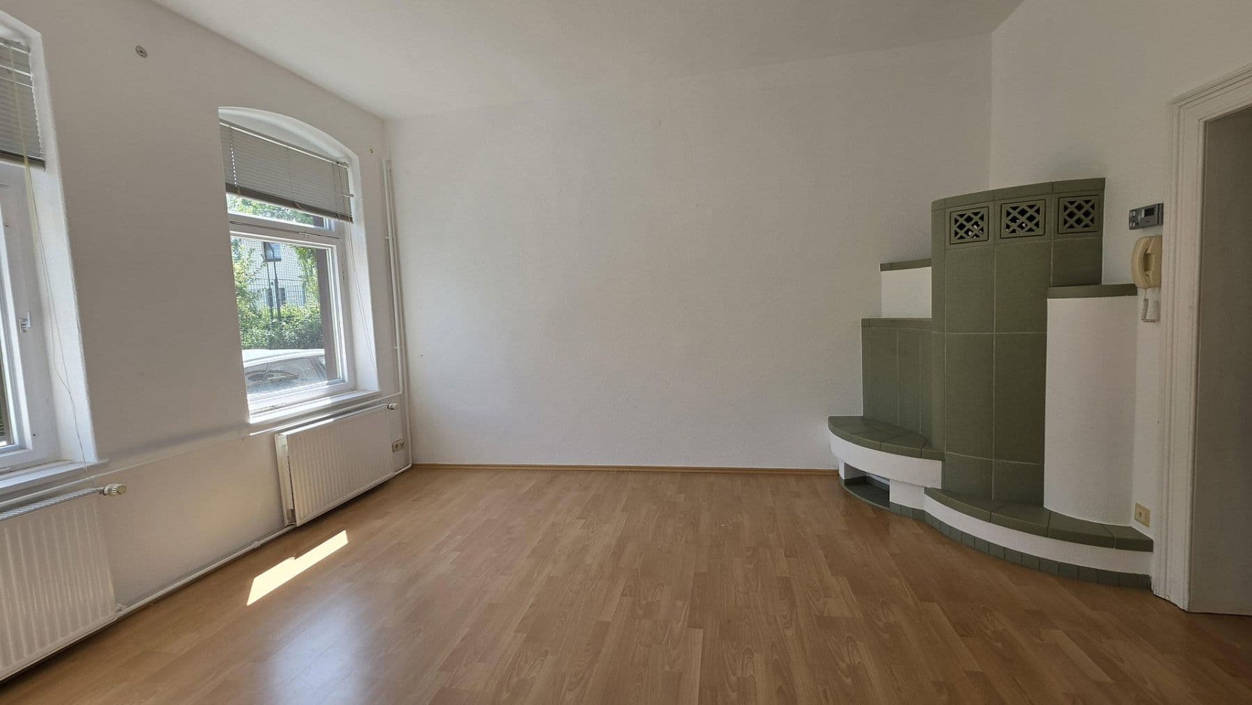 Prodej domu 160 m², pozemek 345 m², Zeulenroda-Triebes, Durynsko Prodej domu 160 m², pozemek 345 m², Zeulenroda-Triebes, Durynsko