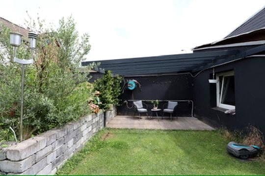Prodej domu 280 m², pozemek 1.300 m², Grevenbroich, Severní Porýní-Vestfálsko Prodej domu 280 m², pozemek 1.300 m², Grevenbroich, Severní Porýní-Vestfálsko