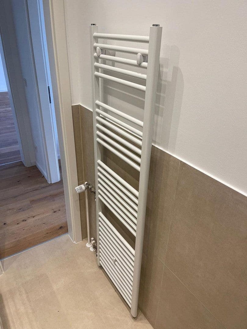 Prodej bytu 3+1 78 m², Köln, Severní Porýní-Vestfálsko Prodej bytu 3+1 78 m², Köln, Severní Porýní-Vestfálsko