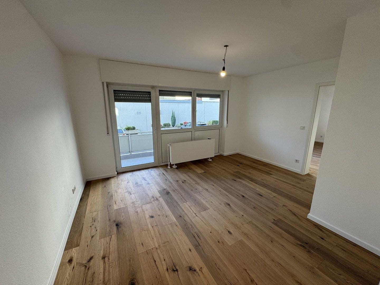 Prodej bytu 3+1 78 m², Köln, Severní Porýní-Vestfálsko Prodej bytu 3+1 78 m², Köln, Severní Porýní-Vestfálsko
