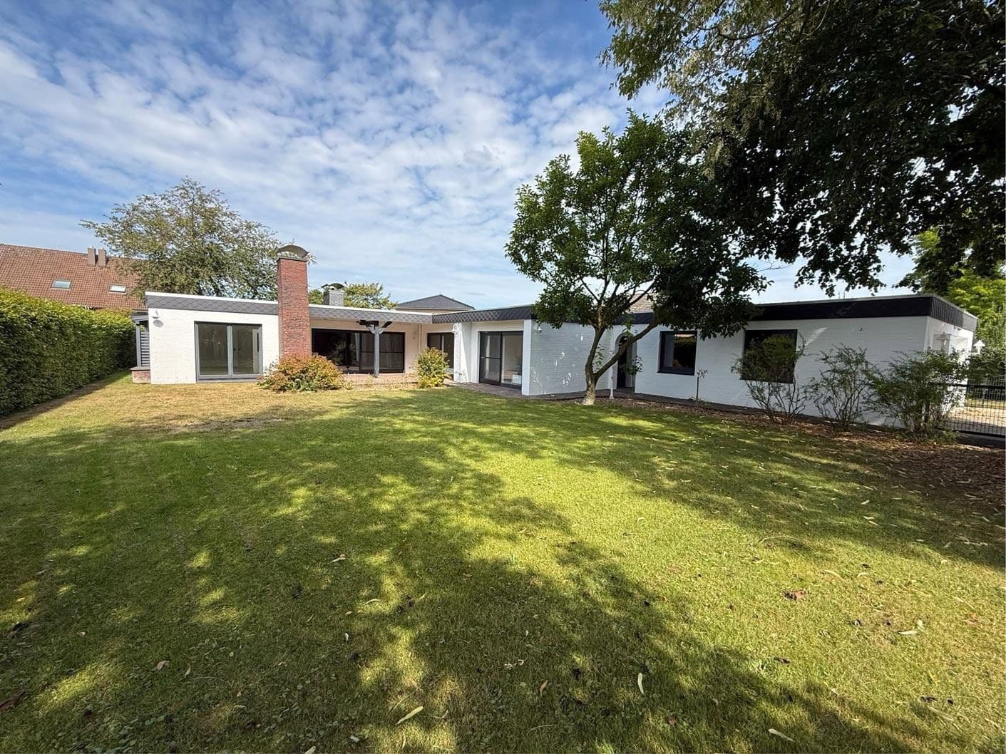 Prodej domu 206 m², pozemek 1.000 m², Quarrendorfer Weg 8, Toppenstedt, Dolní Sasko Prodej domu 206 m², pozemek 1.000 m², Quarrendorfer Weg 8, Toppenstedt, Dolní Sasko