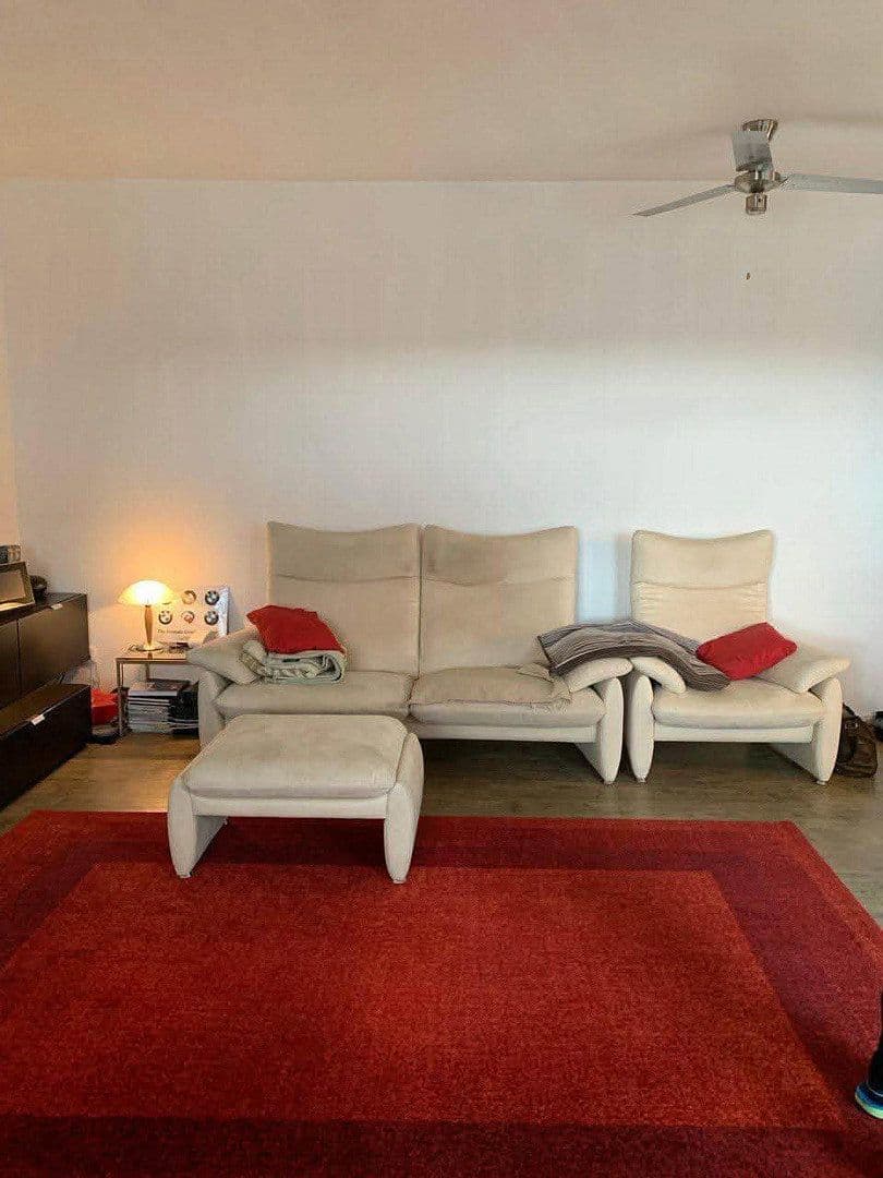 Pronájem bytu 2+1 74 m², Marta-Worringer Str. 11, Bonn, Severní Porýní-Vestfálsko Pronájem bytu 2+1 74 m², Marta-Worringer Str. 11, Bonn, Severní Porýní-Vestfálsko