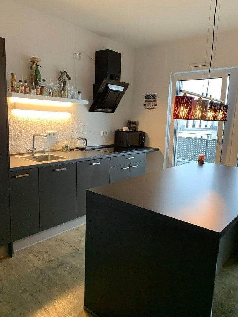 Pronájem bytu 2+1 74 m², Marta-Worringer Str. 11, Bonn, Severní Porýní-Vestfálsko Pronájem bytu 2+1 74 m², Marta-Worringer Str. 11, Bonn, Severní Porýní-Vestfálsko