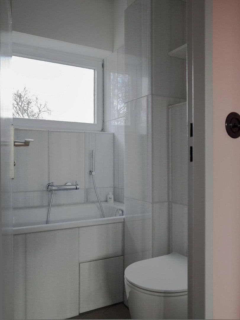 Prodej bytu 1+1 50 m², Berlin, Berlín Prodej bytu 1+1 50 m², Berlin, Berlín