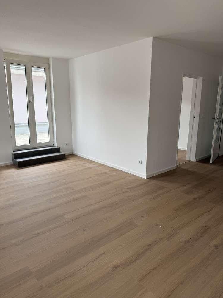 Pronájem bytu 3+1 83 m², Buchloe, Bavorsko Pronájem bytu 3+1 83 m², Buchloe, Bavorsko