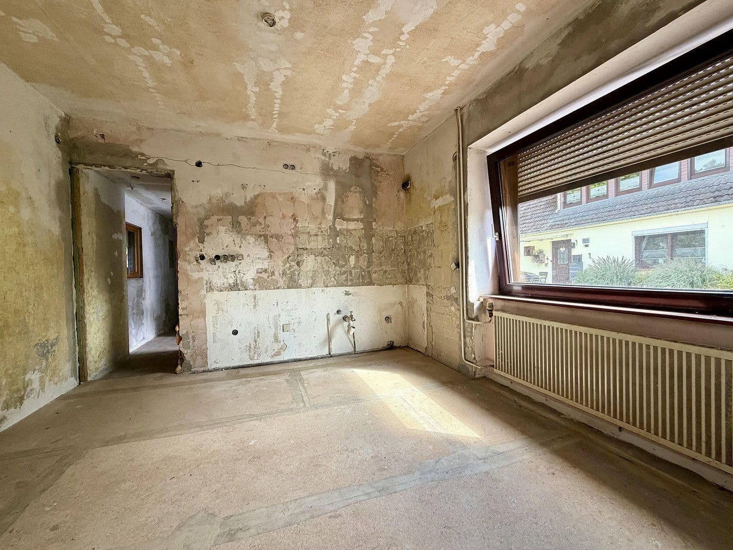 Prodej domu 100 m², pozemek 640 m², Delmenhorst, Dolní Sasko Prodej domu 100 m², pozemek 640 m², Delmenhorst, Dolní Sasko