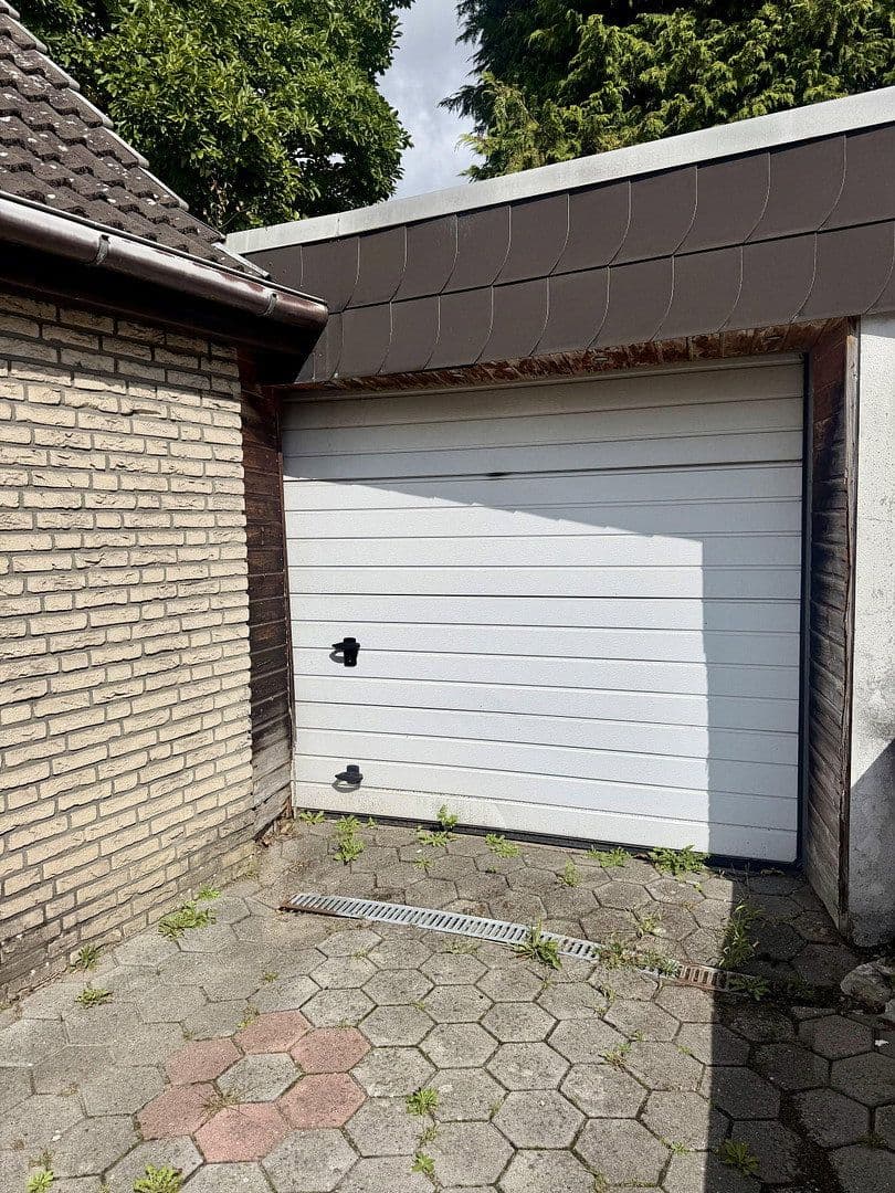 Prodej domu 100 m², pozemek 640 m², Delmenhorst, Dolní Sasko Prodej domu 100 m², pozemek 640 m², Delmenhorst, Dolní Sasko