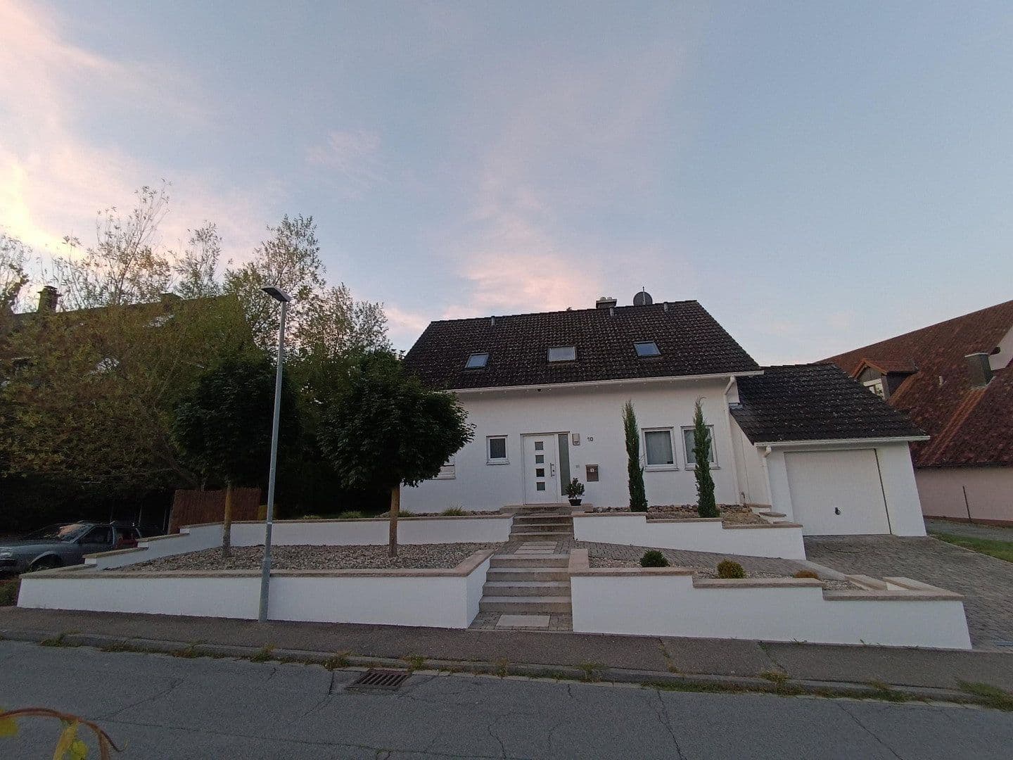 Prodej domu 146 m², pozemek 705 m², Remchingen, Bádensko-Württembersko Prodej domu 146 m², pozemek 705 m², Remchingen, Bádensko-Württembersko