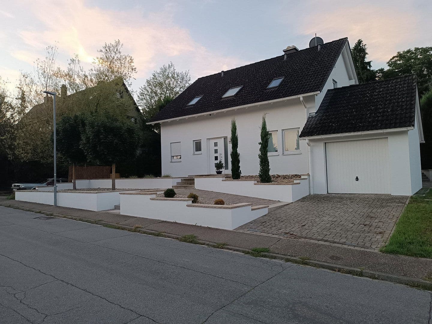 Prodej domu 146 m², pozemek 705 m², Remchingen, Bádensko-Württembersko Prodej domu 146 m², pozemek 705 m², Remchingen, Bádensko-Württembersko
