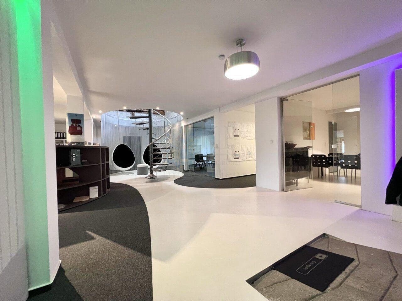 Pronájem kanceláře 330 m², wiesbaden-igstadt, Hessen Pronájem kanceláře 330 m², wiesbaden-igstadt, Hessen
