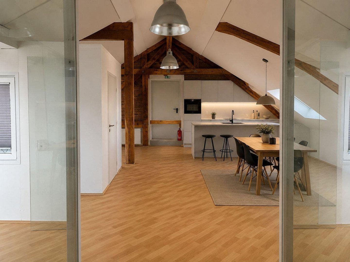 Pronájem kanceláře 330 m², wiesbaden-igstadt, Hessen Pronájem kanceláře 330 m², wiesbaden-igstadt, Hessen