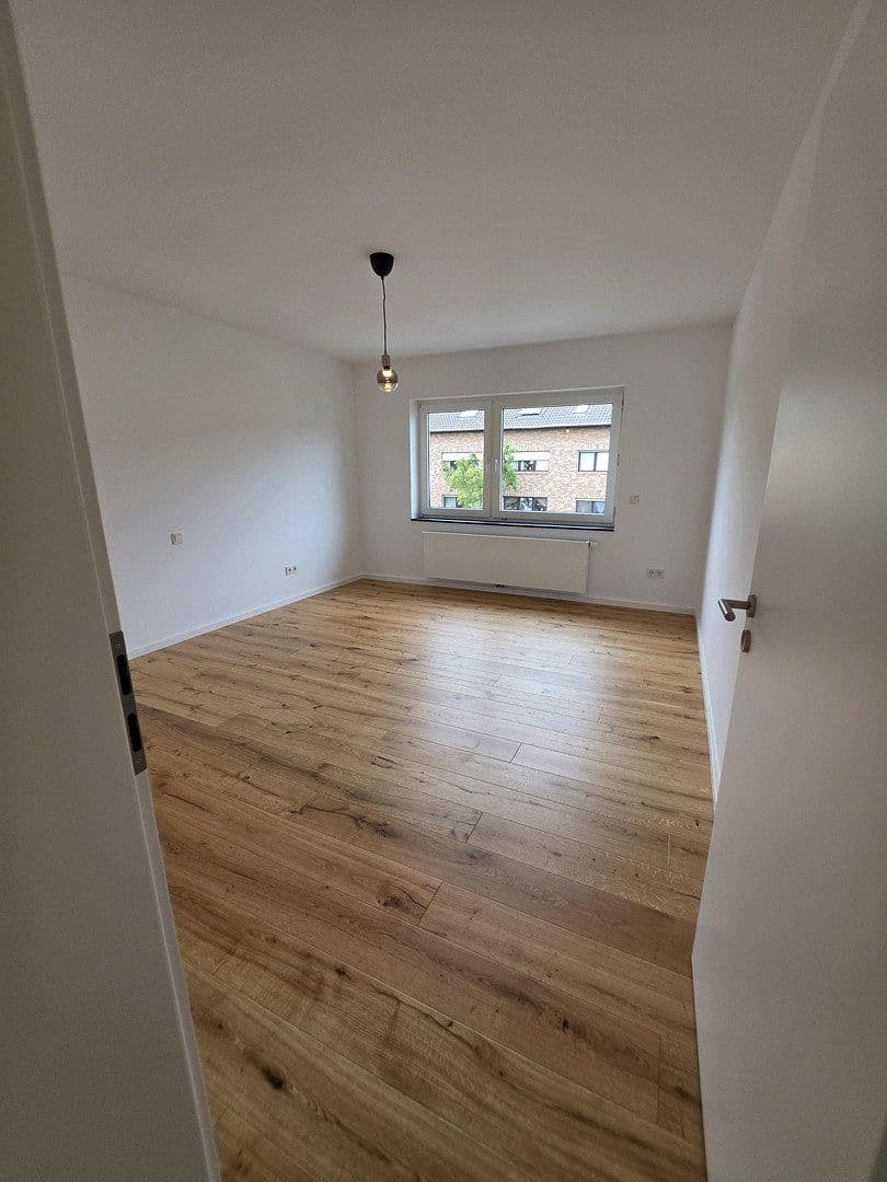 Prodej bytu 3+1 76 m², Maarweg 28, Weilerswist, Severní Porýní-Vestfálsko Prodej bytu 3+1 76 m², Maarweg 28, Weilerswist, Severní Porýní-Vestfálsko