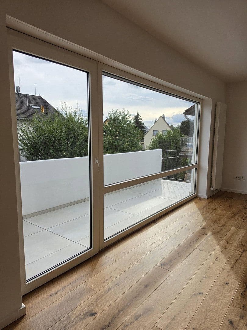 Prodej bytu 3+1 76 m², Maarweg 28, Weilerswist, Severní Porýní-Vestfálsko Prodej bytu 3+1 76 m², Maarweg 28, Weilerswist, Severní Porýní-Vestfálsko