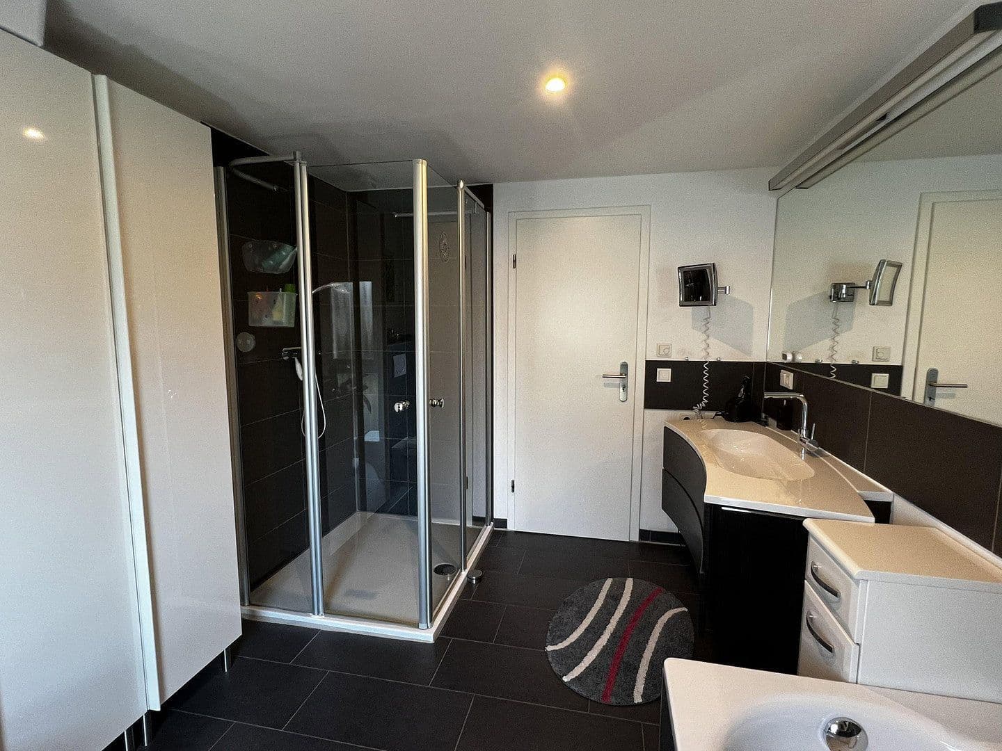 Prodej domu 153 m², pozemek 576 m², Hattingen, Severní Porýní-Vestfálsko Prodej domu 153 m², pozemek 576 m², Hattingen, Severní Porýní-Vestfálsko