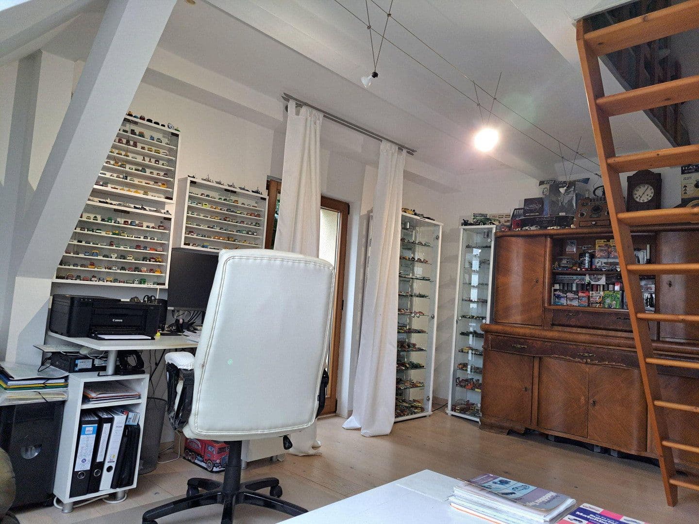 Prodej domu 215 m², pozemek 1.700 m², Groß Köris, Braniborsko Prodej domu 215 m², pozemek 1.700 m², Groß Köris, Braniborsko