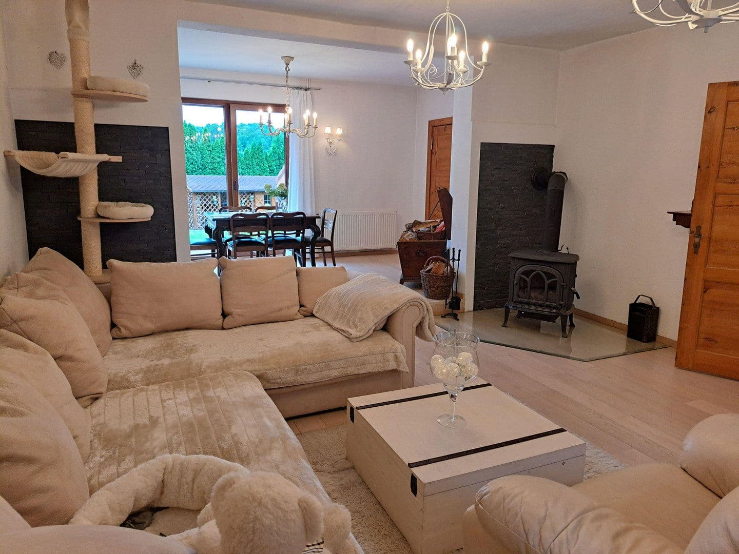 Prodej domu 215 m², pozemek 1.700 m², Groß Köris, Braniborsko Prodej domu 215 m², pozemek 1.700 m², Groß Köris, Braniborsko