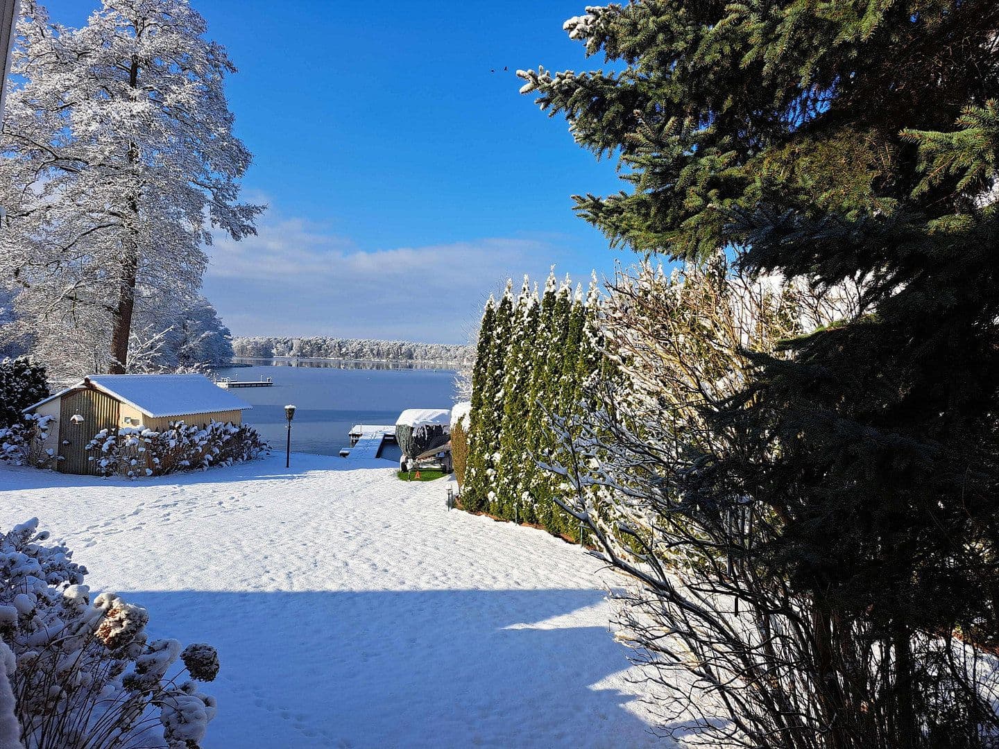 Prodej domu 215 m², pozemek 1.700 m², Groß Köris, Braniborsko Prodej domu 215 m², pozemek 1.700 m², Groß Köris, Braniborsko